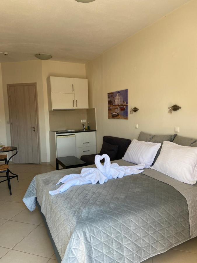 Candia Hotel ハニア エクステリア 写真